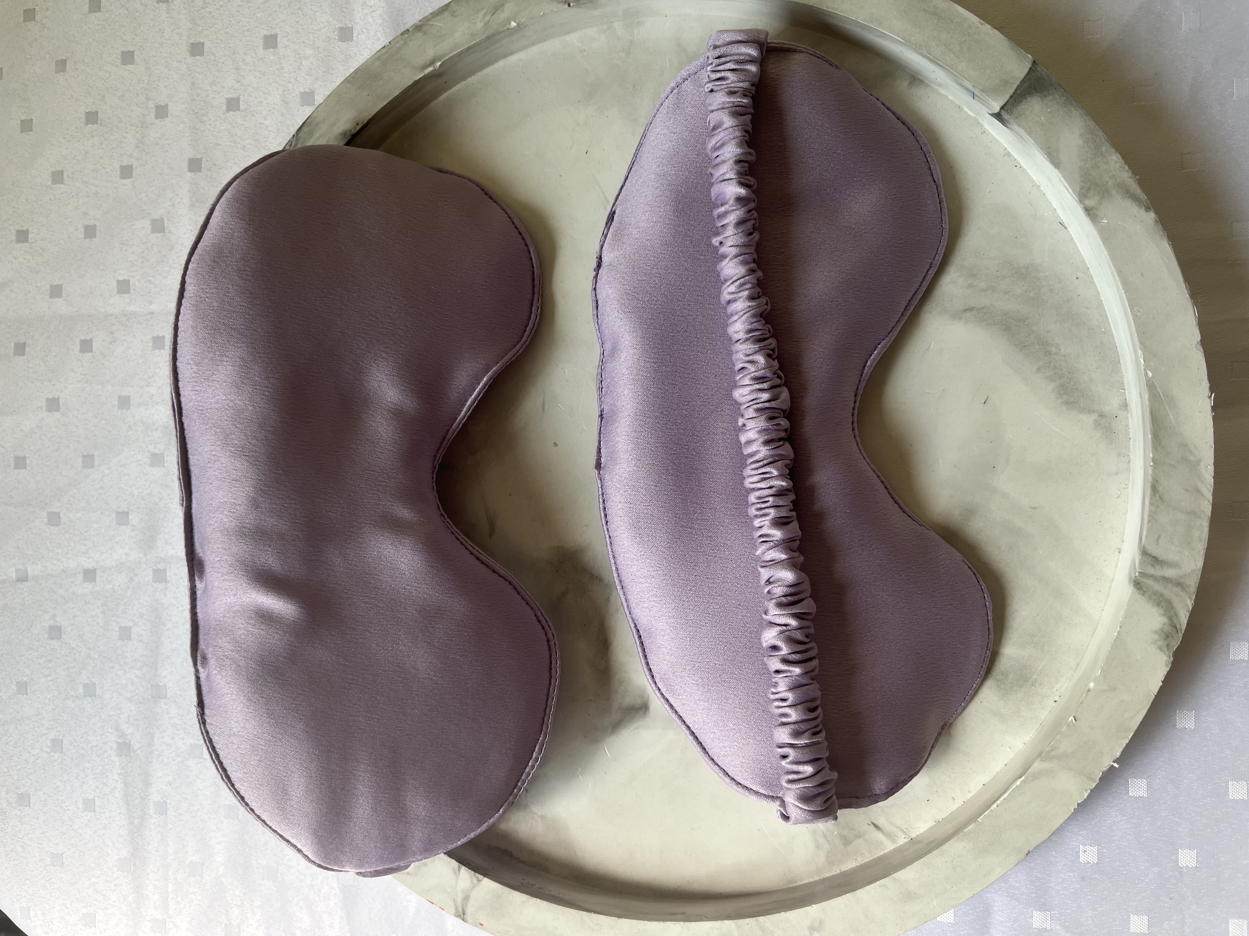 Masque de sommeil en satin 